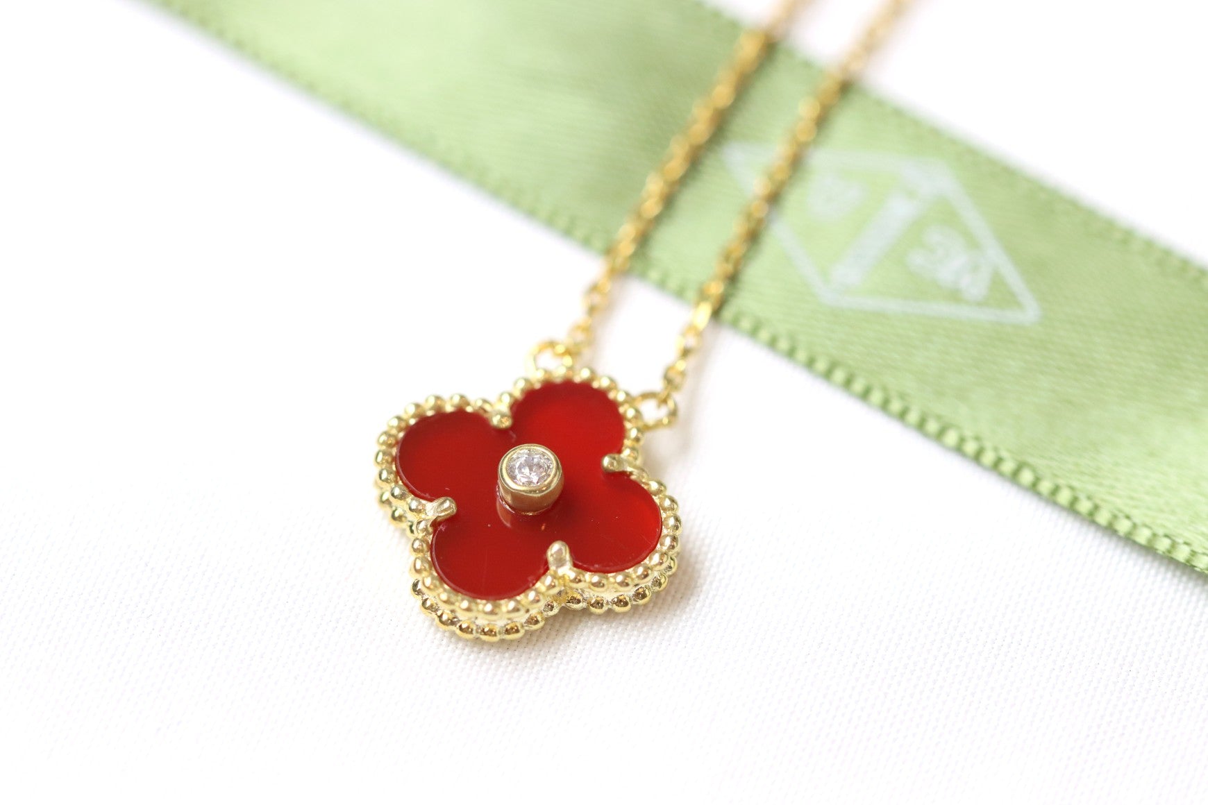 Alhambra Red Carnelian Clover Necklace with Center Stone