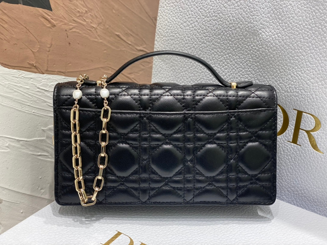 Lady Quilted Flap Bag