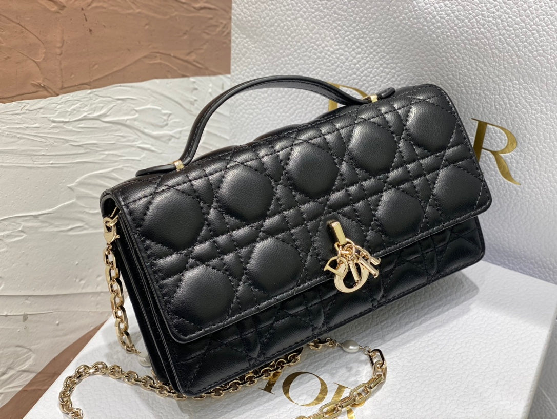 Lady Quilted Flap Bag