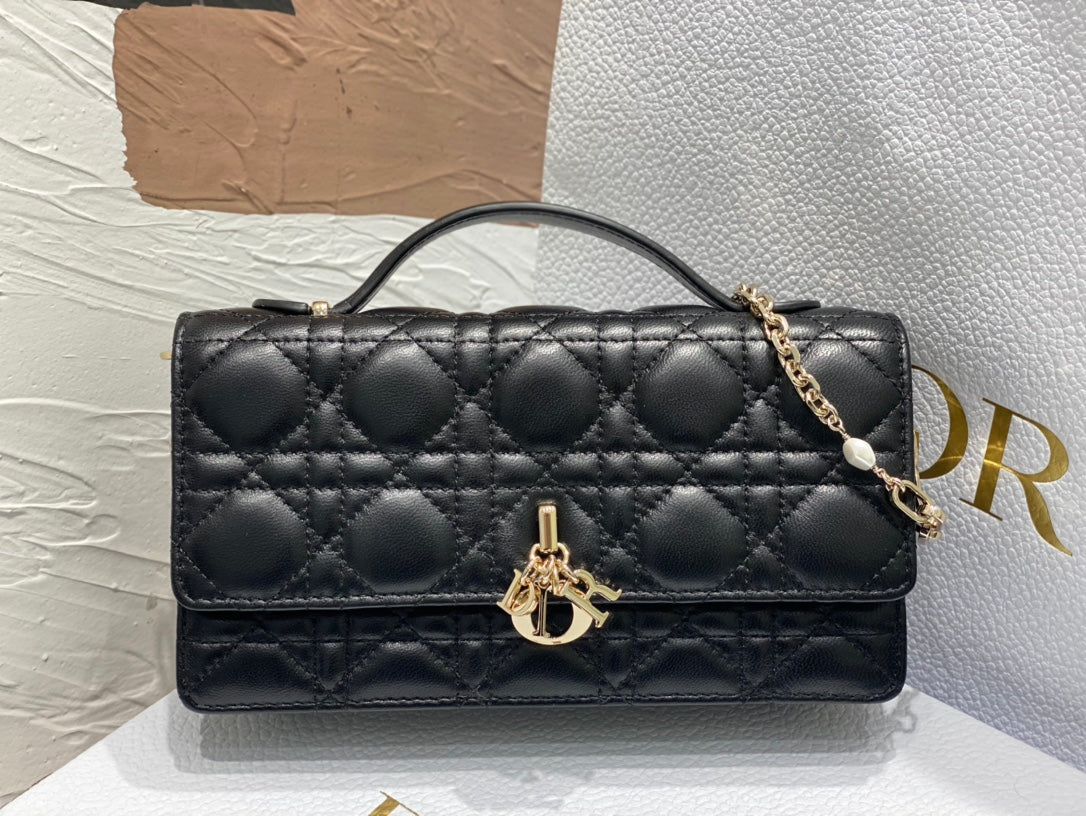 Lady Quilted Flap Bag