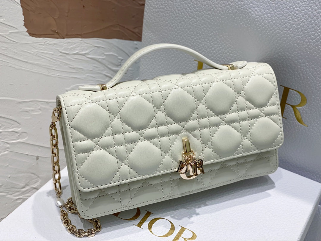 Lady Quilted Flap Bag