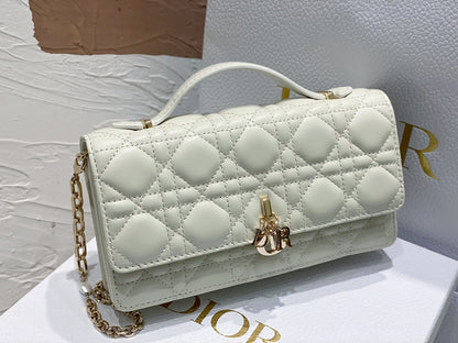 Lady Quilted Flap Bag