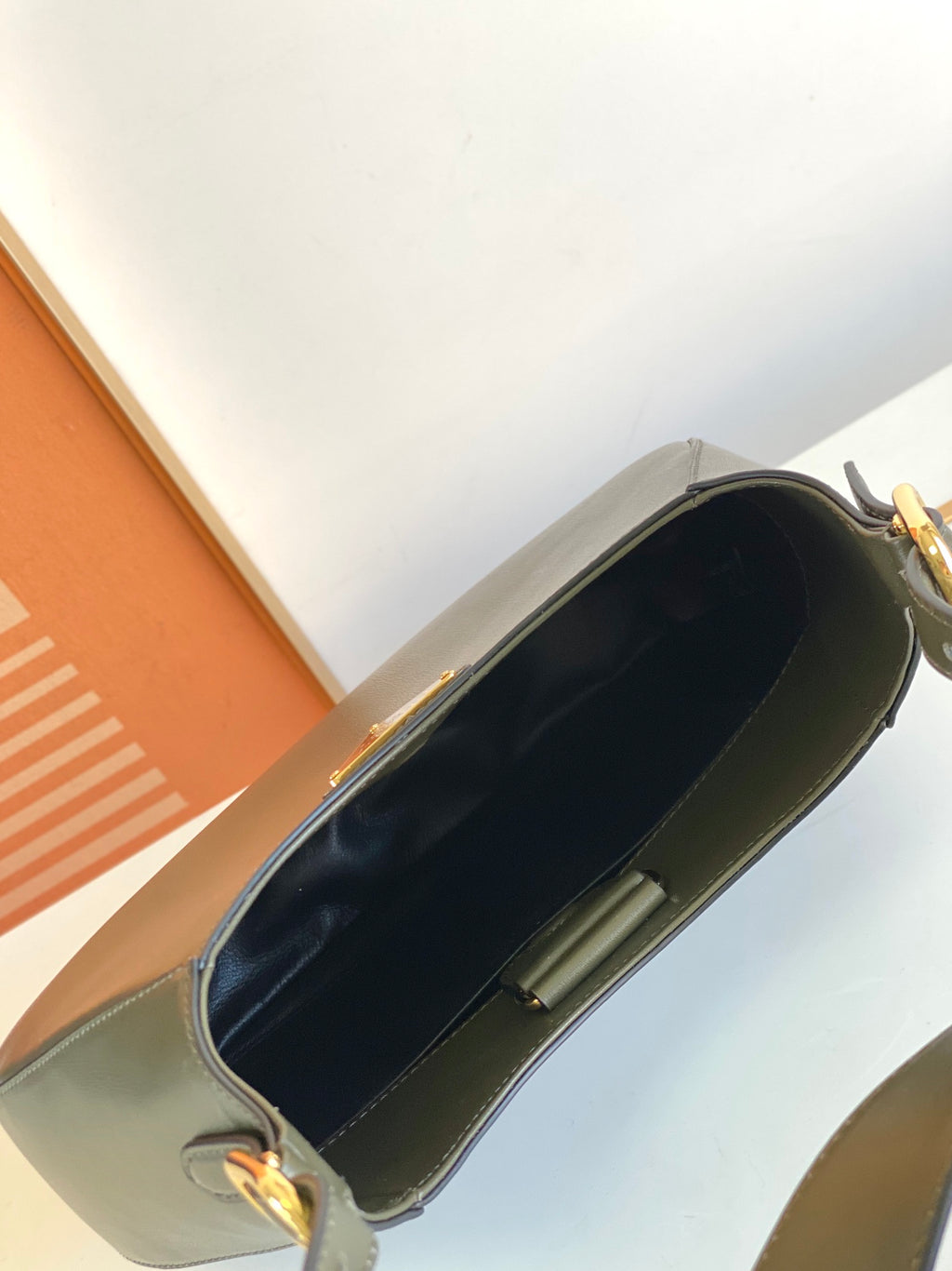 Cleo-Style Smooth Leather Shoulder Bag