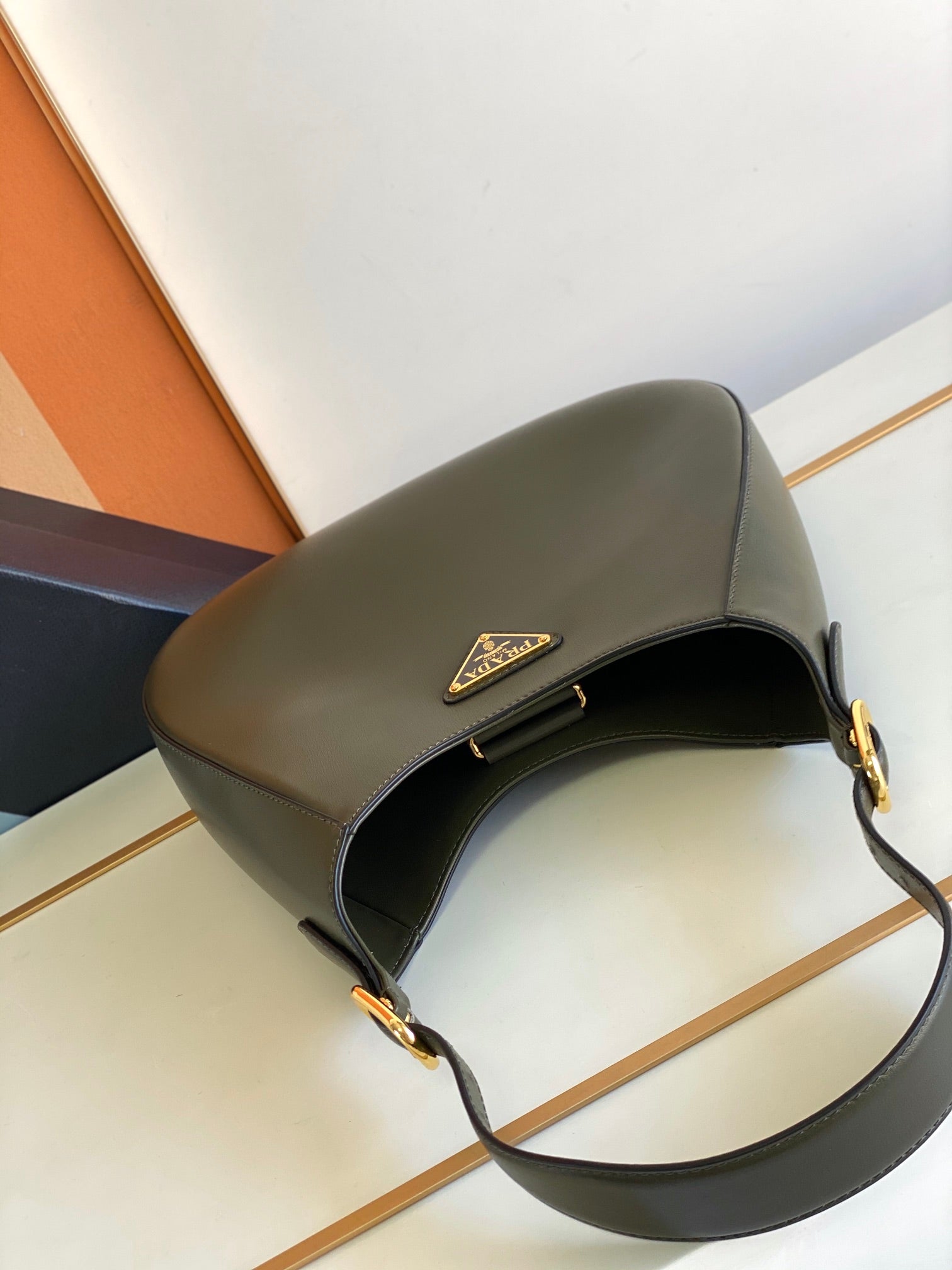 Cleo-Style Smooth Leather Shoulder Bag