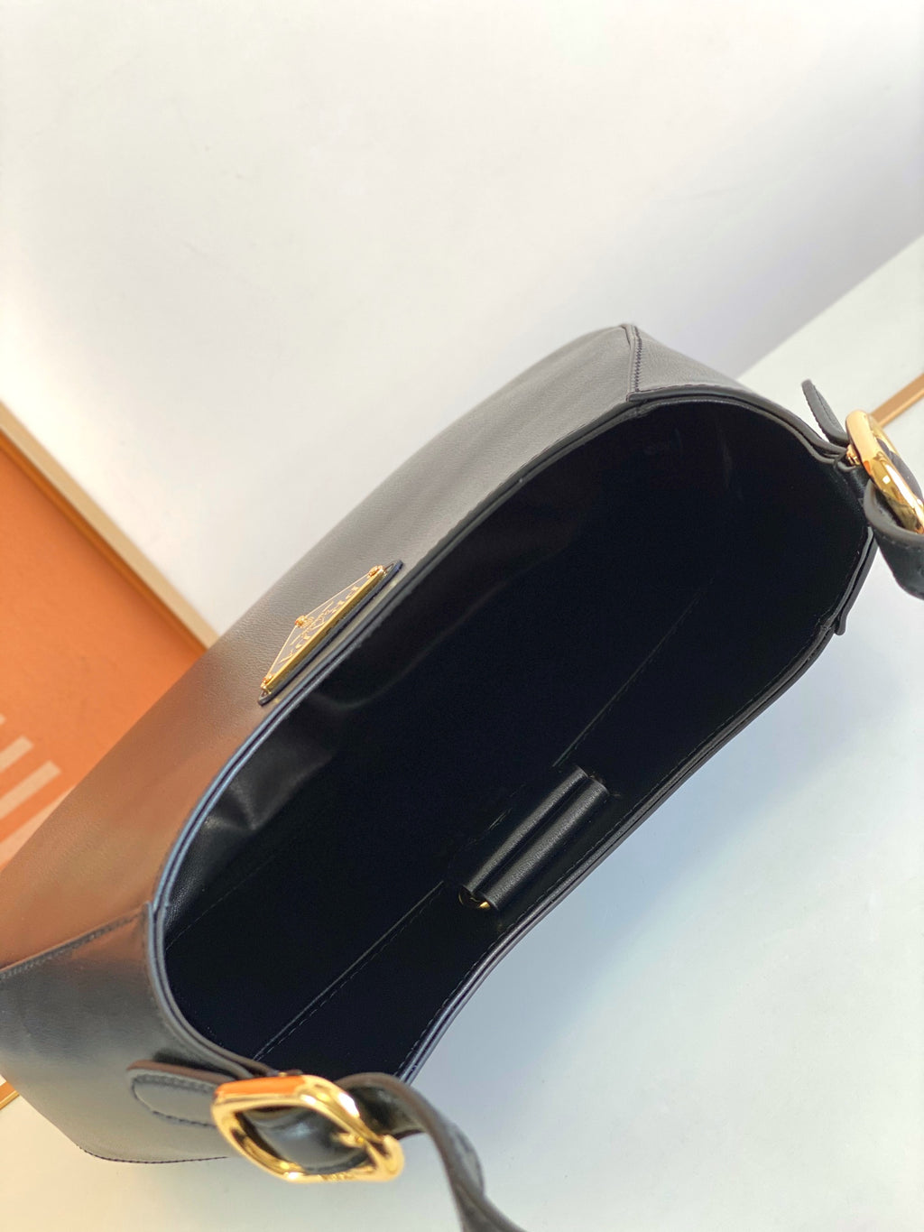 Cleo-Style Smooth Leather Shoulder Bag