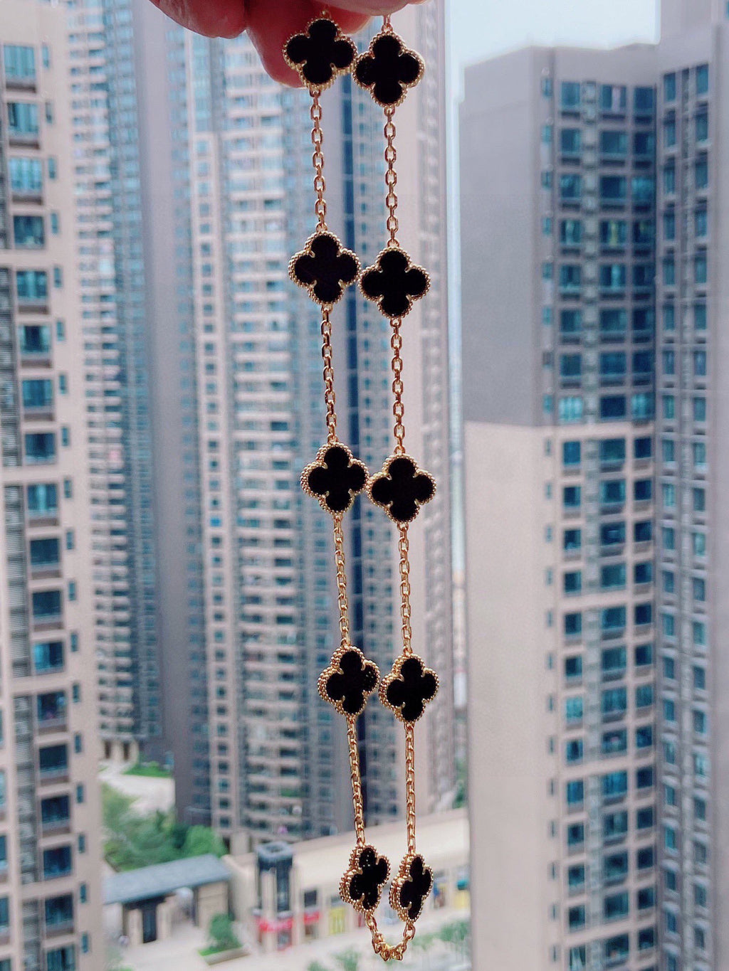 Alhambra Vintage 10 Motif Necklace in Black Onyx