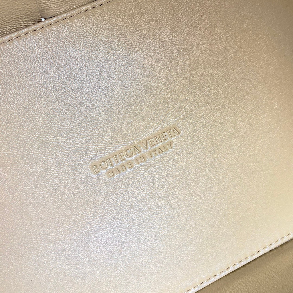 Cassette Bowling Bag