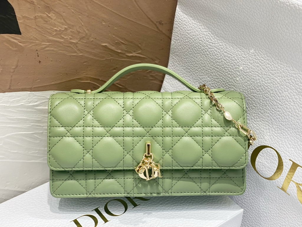 Lady Quilted Flap Bag