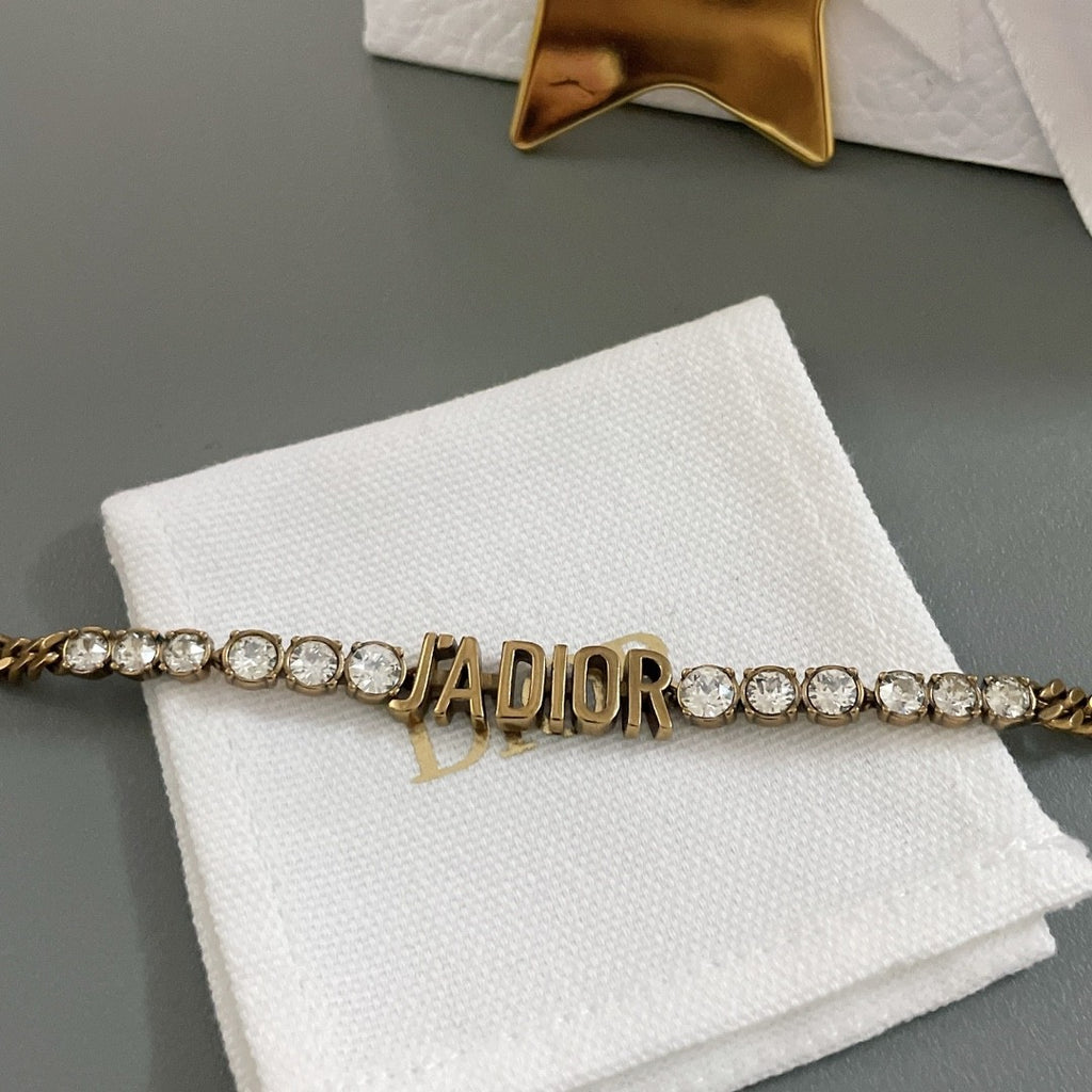 J’ADIOR Crystal Chain Necklace – Antique Gold Finish