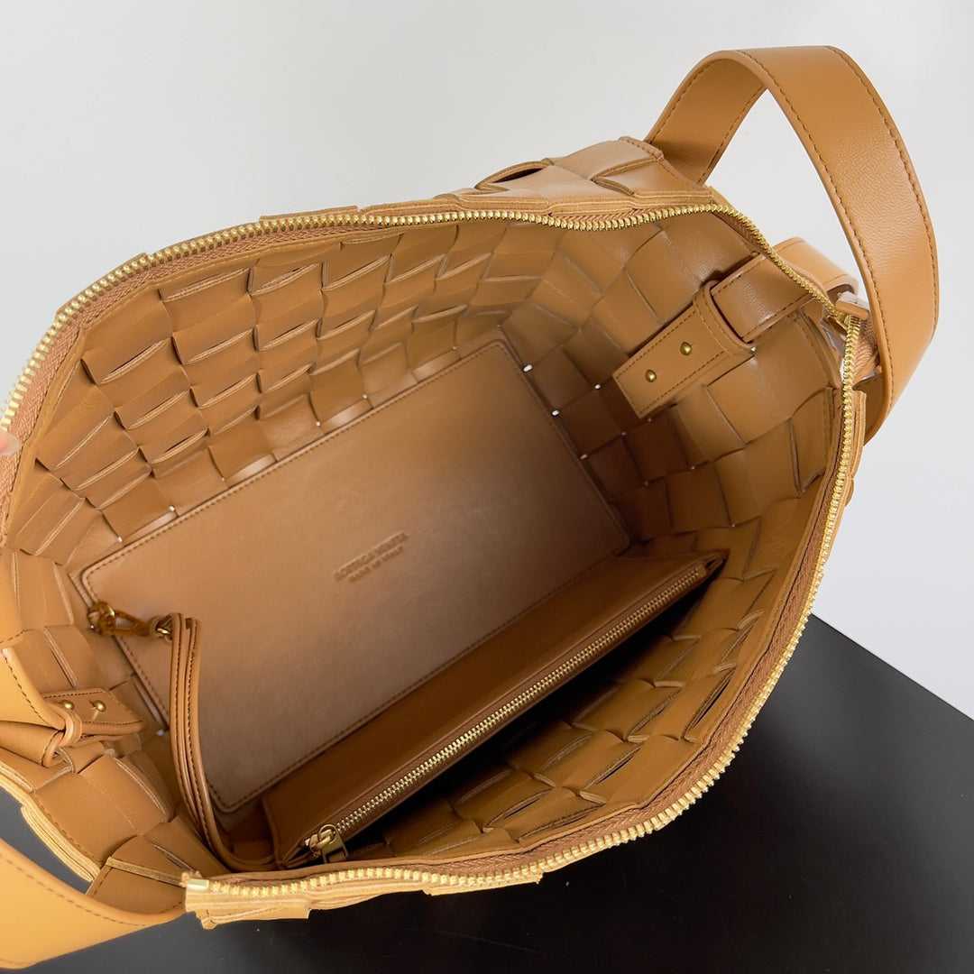 Cassette Bowling Bag