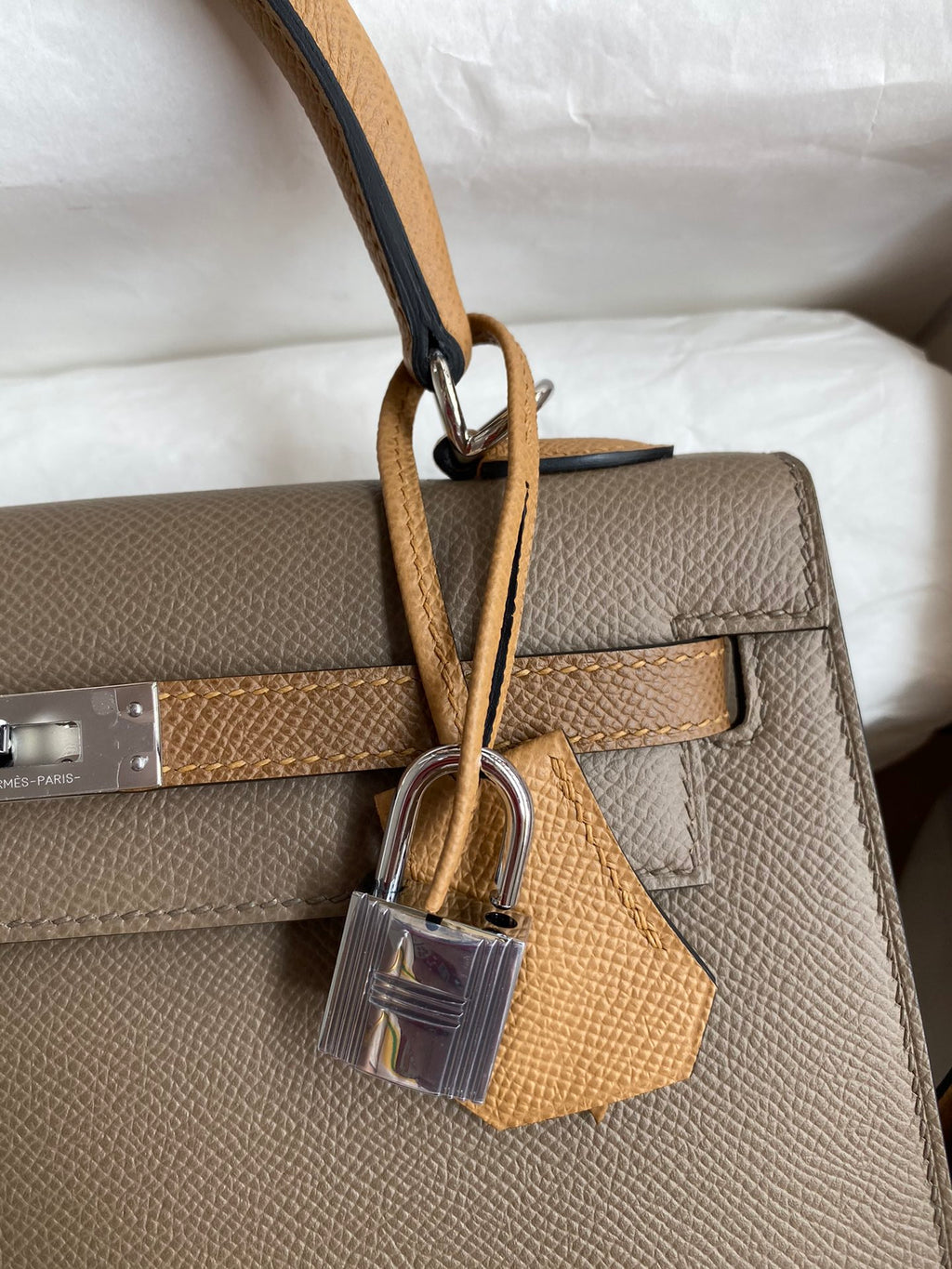 Kelly 25cm Epsom Leather Bag