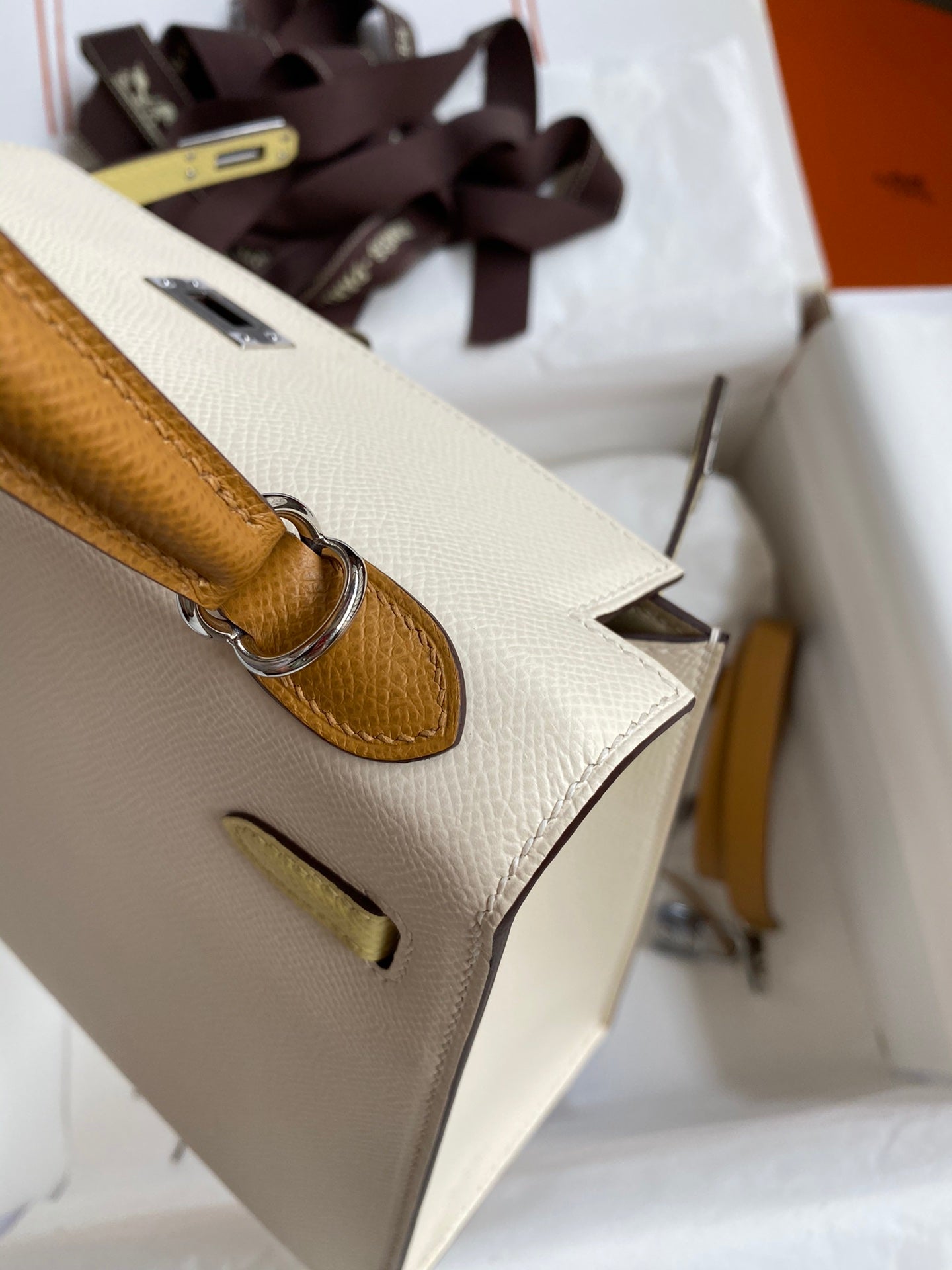 Kelly 25cm Epsom Leather Bag