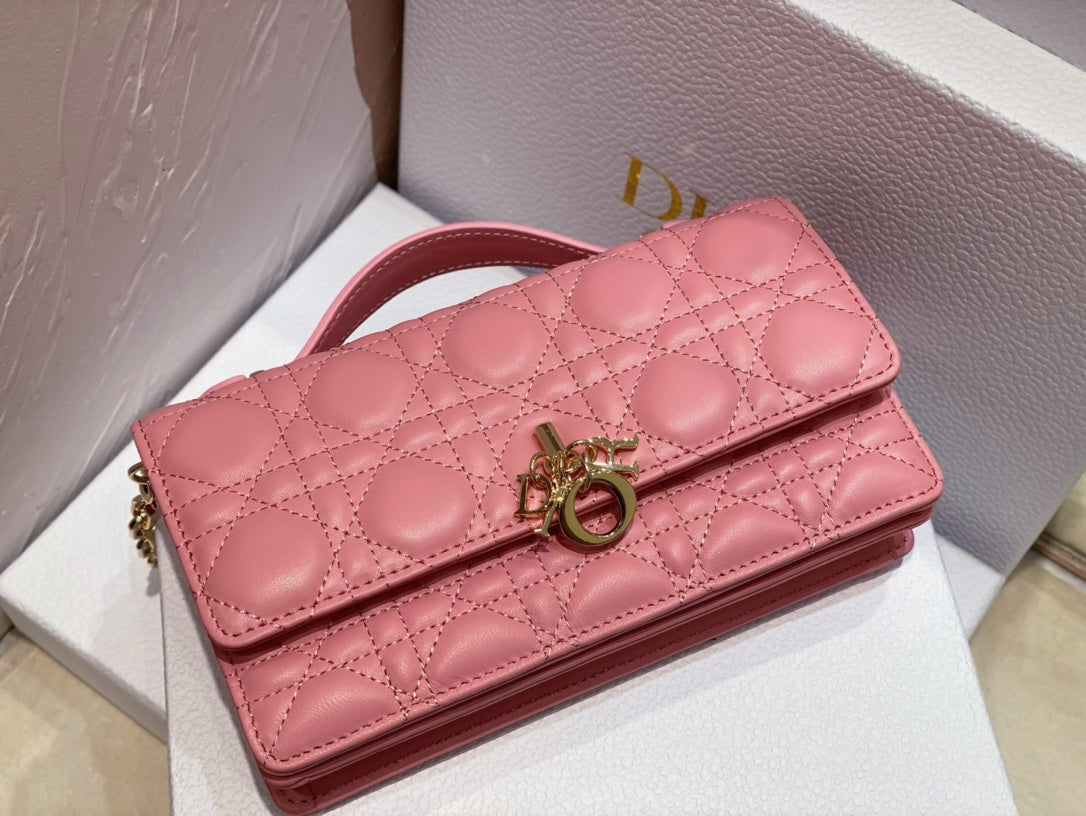 Lady Quilted Flap Bag