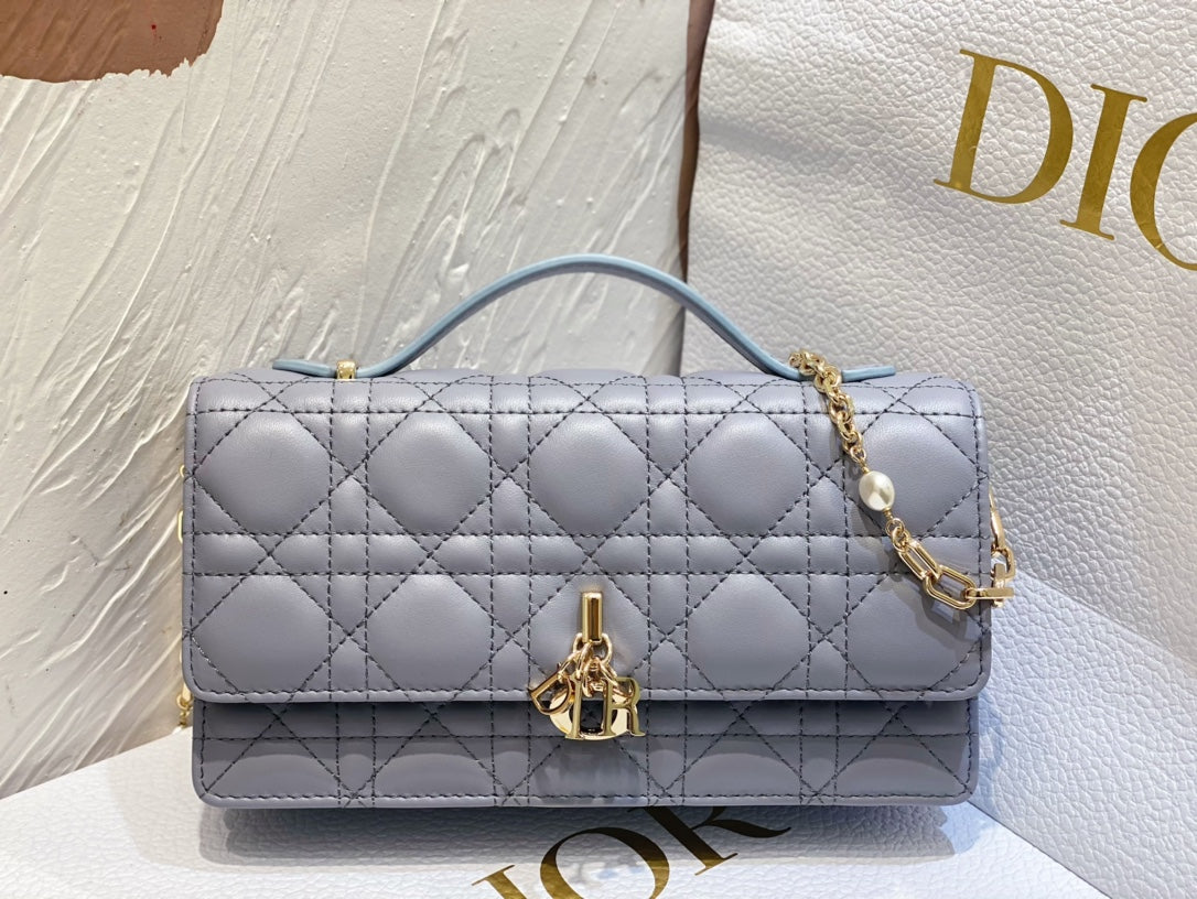 Lady Quilted Flap Bag