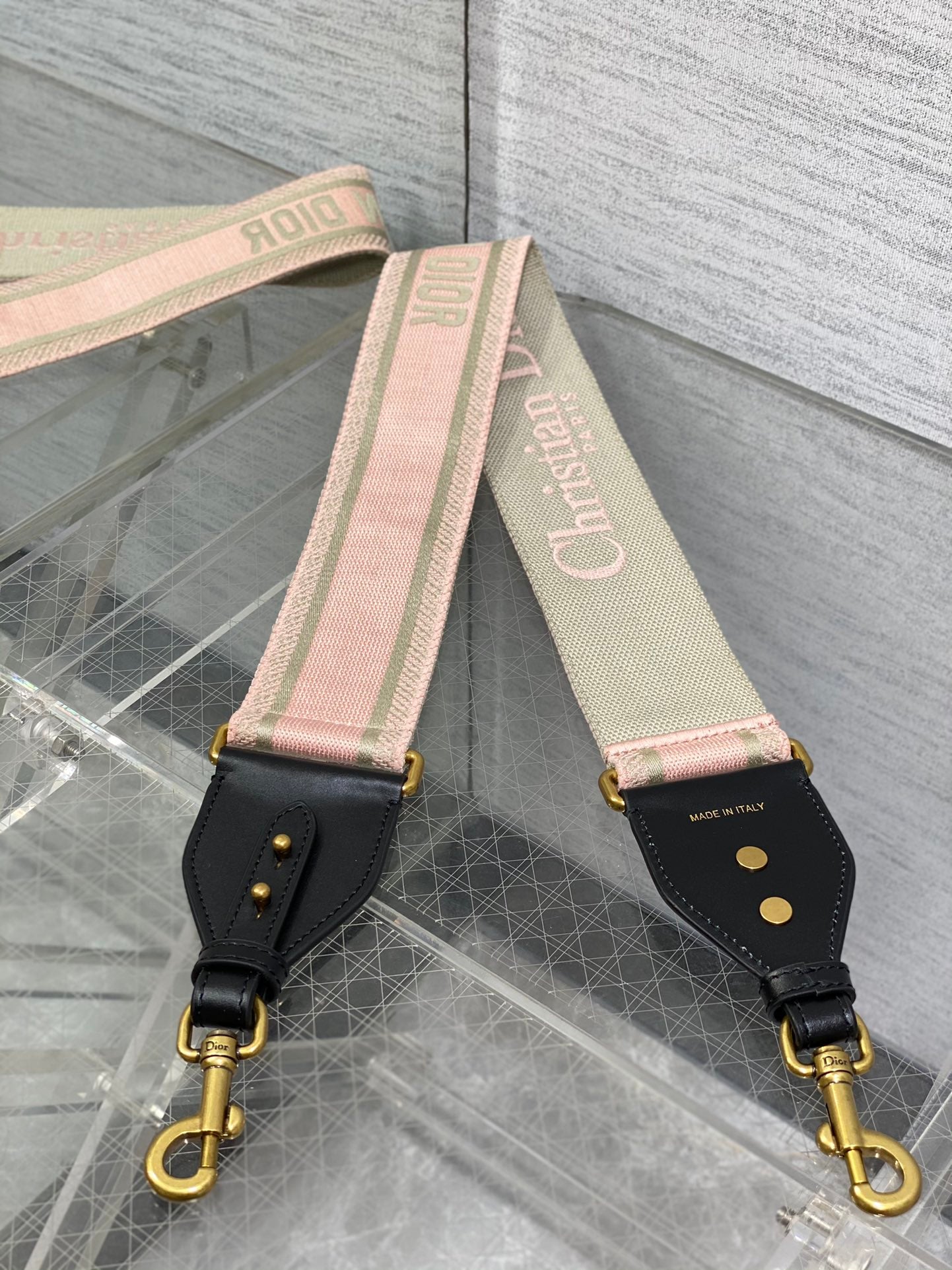 Shoulder Strap