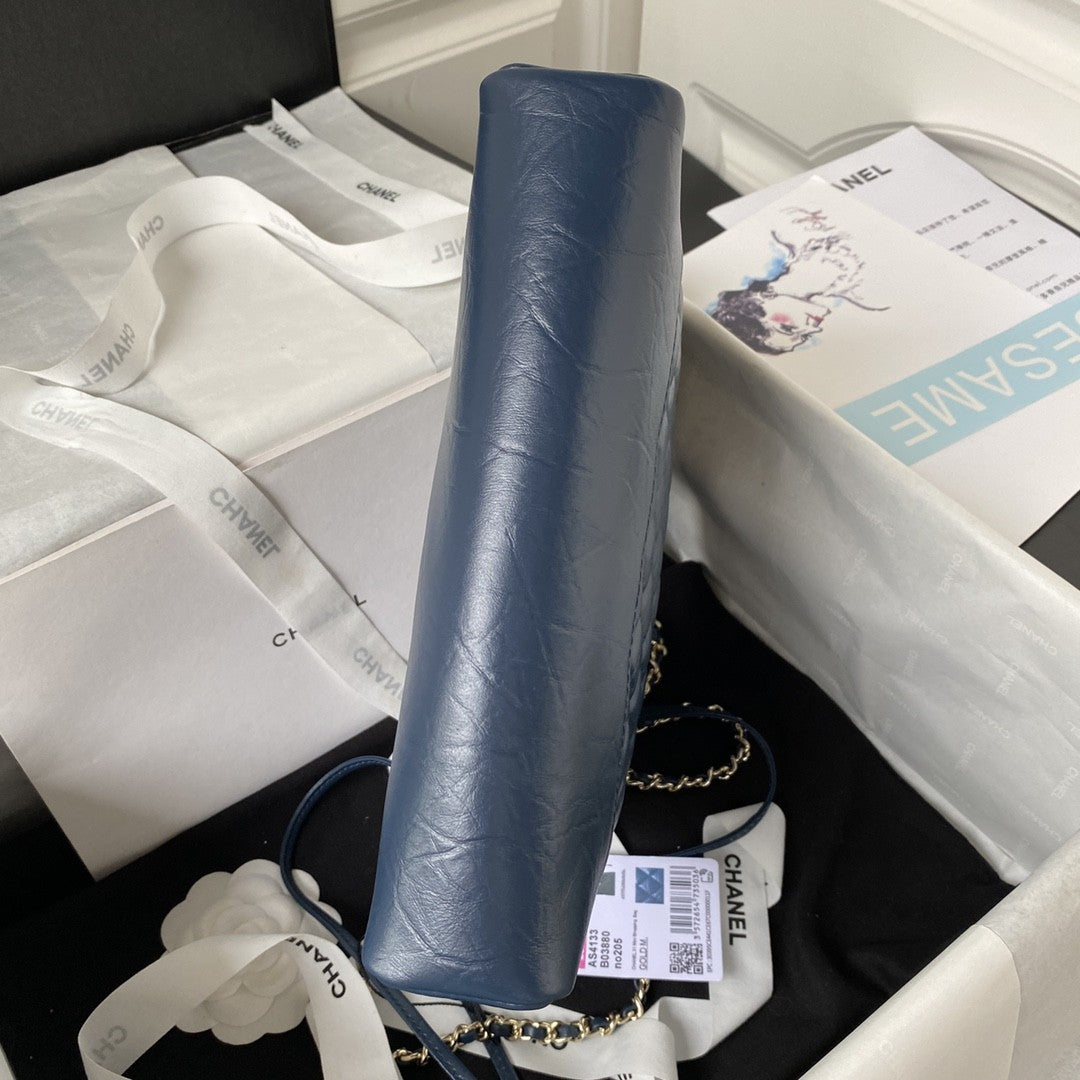 31 Quilted Leather Shopping Bag