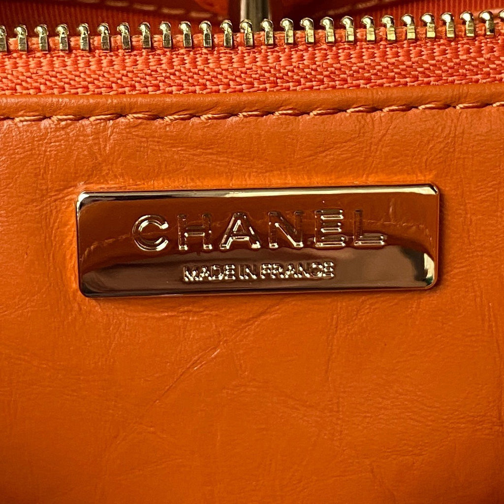 31 Quilted Leather Shopping Bag