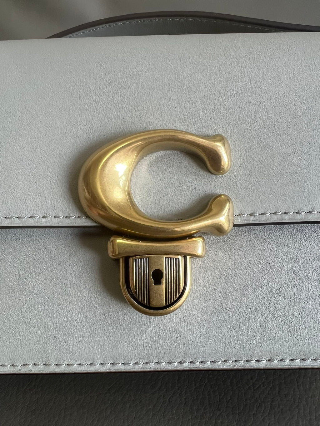 Studio 19 Shoulder Bag