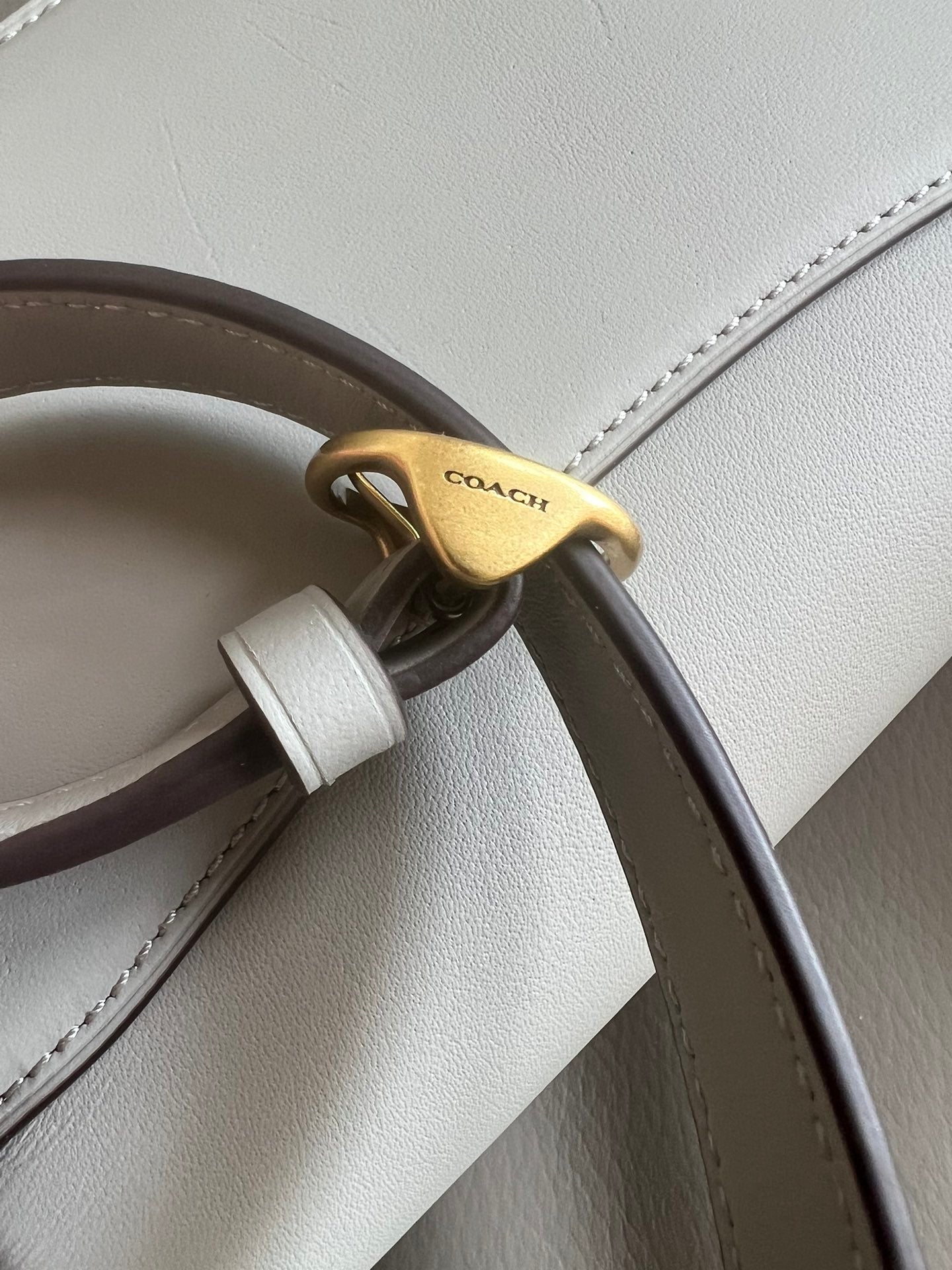 Studio 19 Shoulder Bag