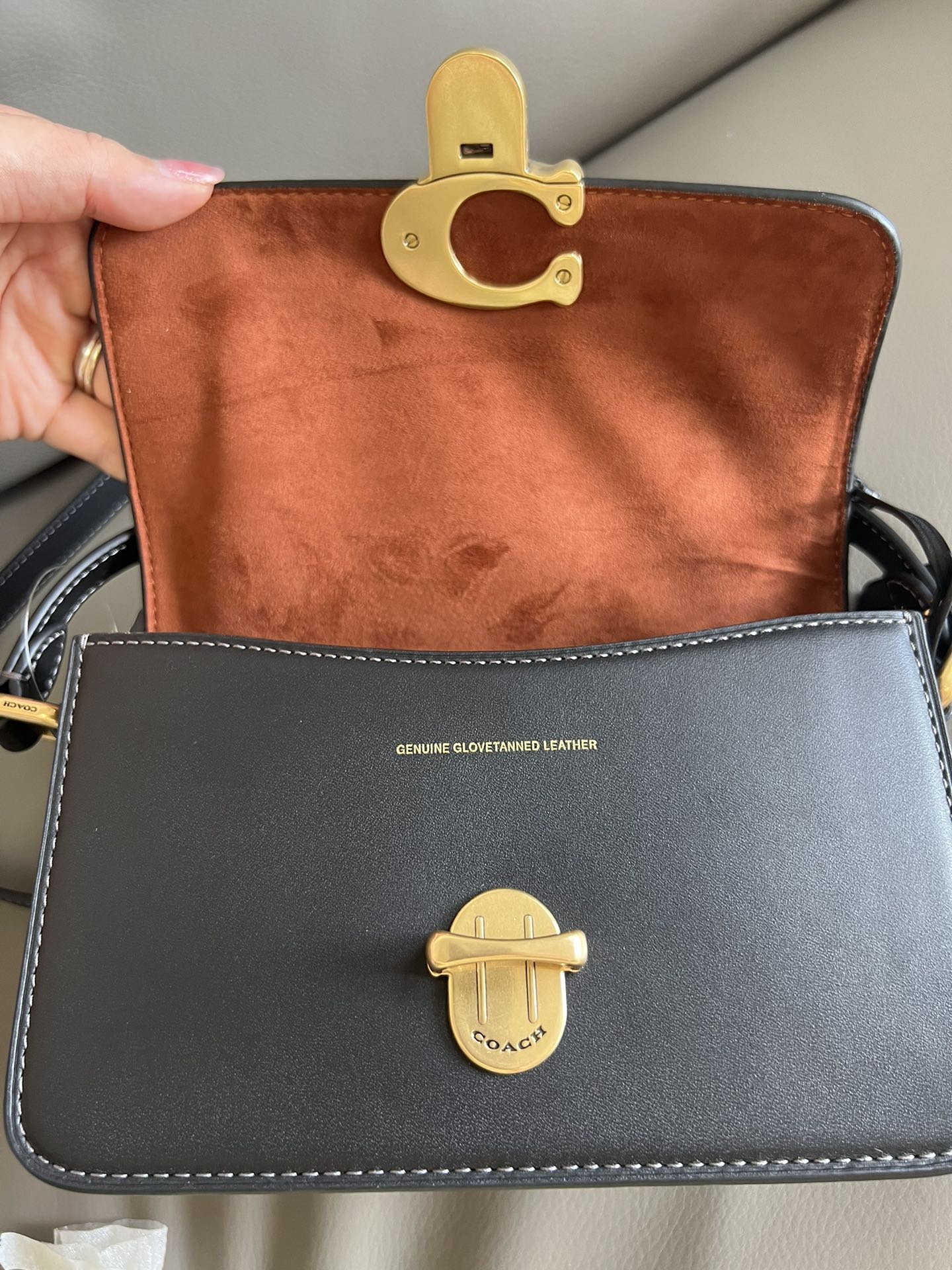 Studio 19 Shoulder Bag