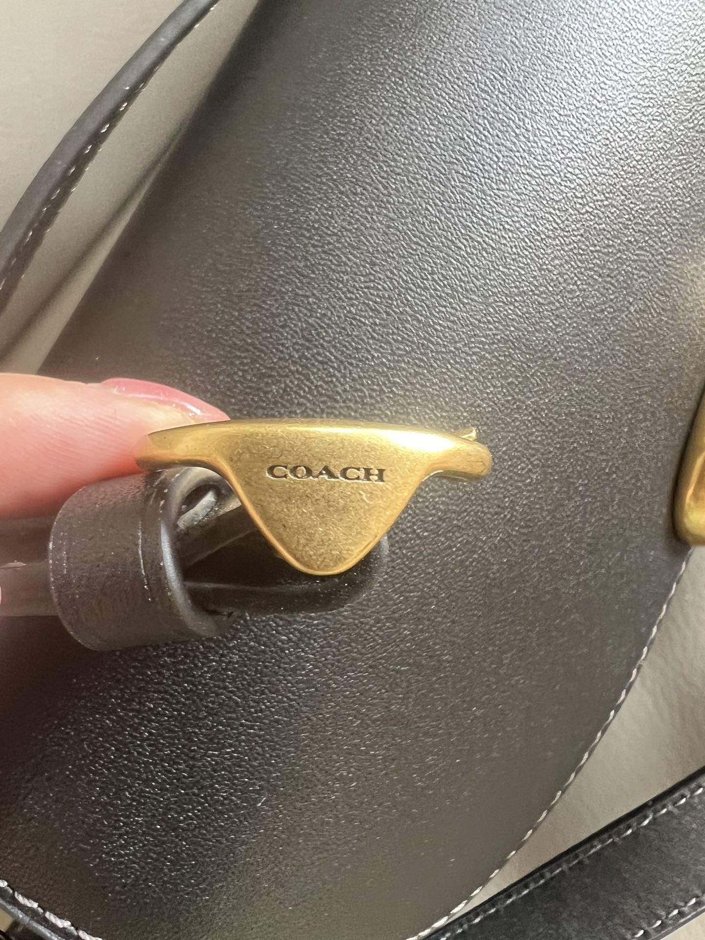 Studio 19 Shoulder Bag