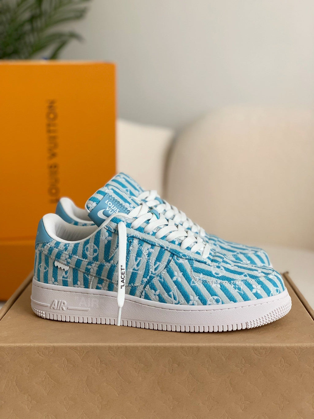 Trainer x Air Sneaker