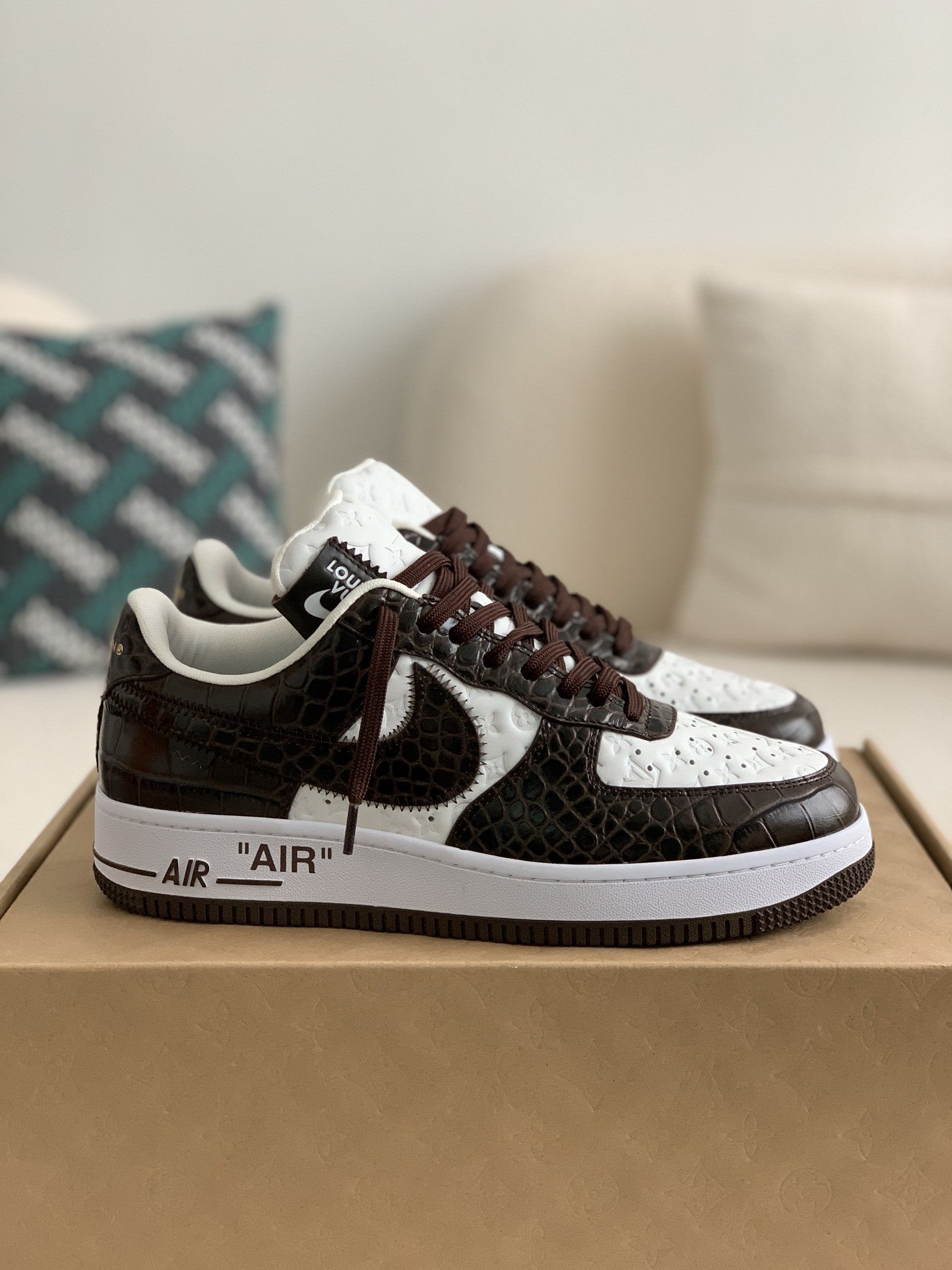 Trainer x Air Sneaker