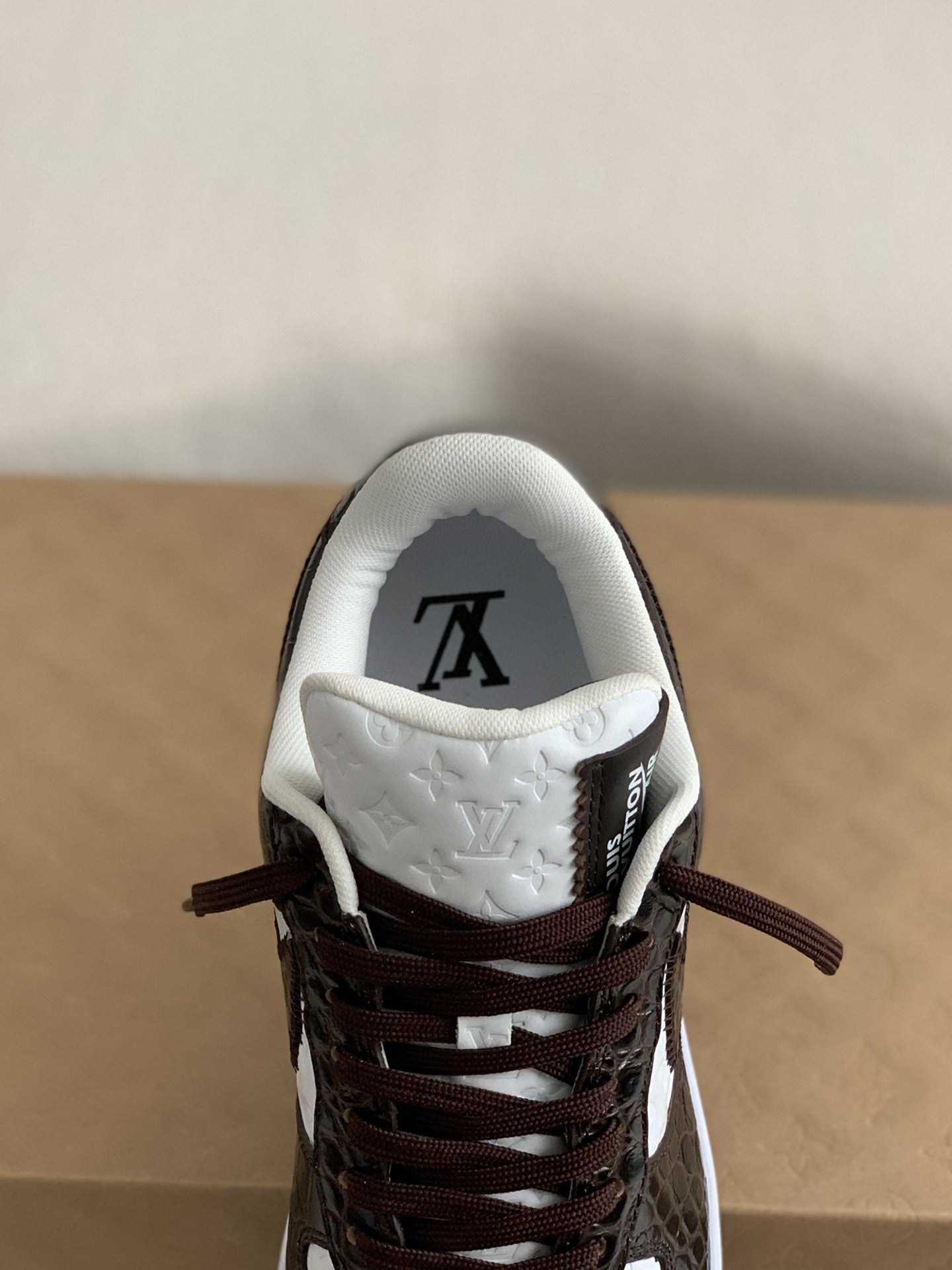 Trainer x Air Sneaker