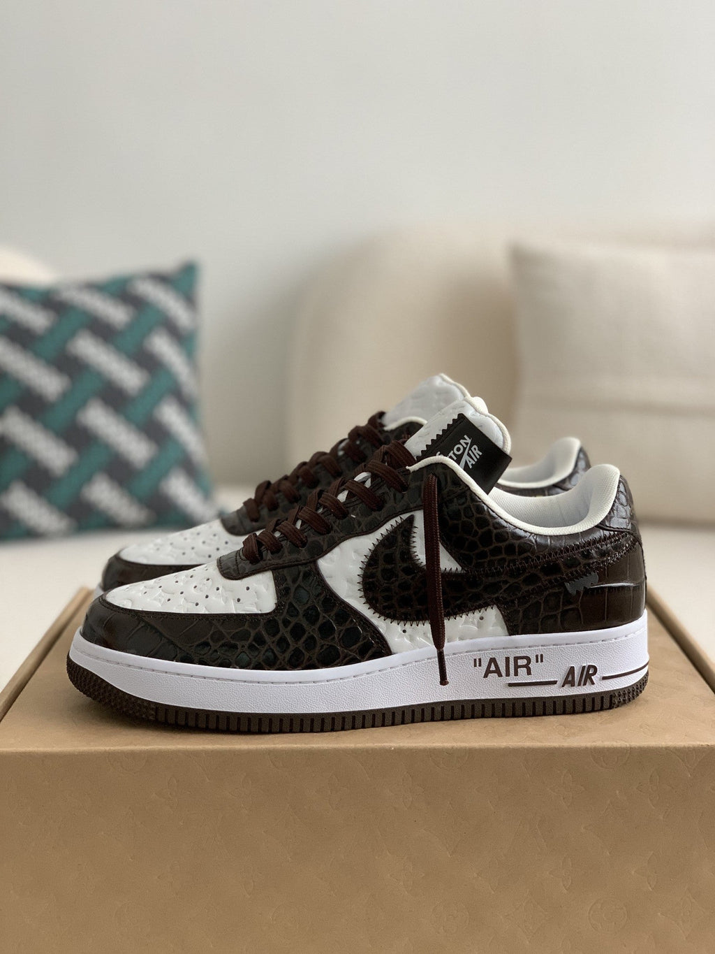 Trainer x Air Sneaker