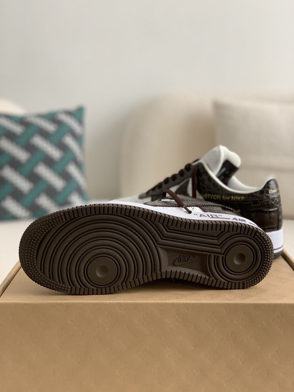 Trainer x Air Sneaker