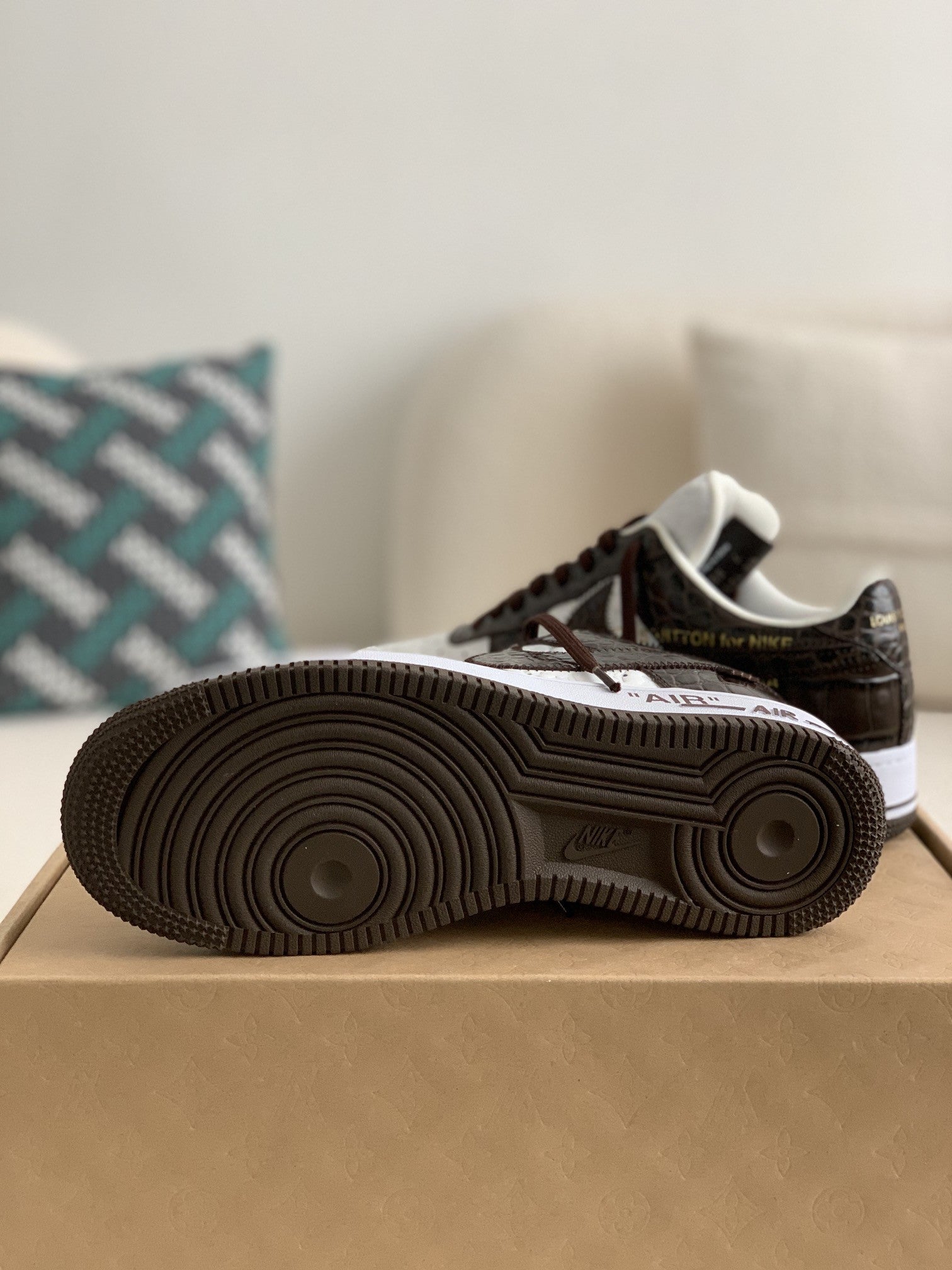 Trainer x Air Sneaker