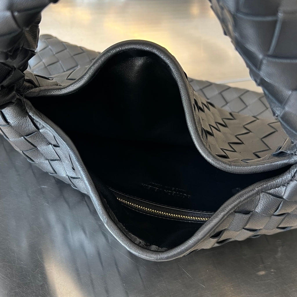 Small Hop Woven Leather Bag