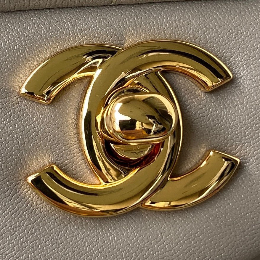 2.55 Quilted Classic Flap Bag