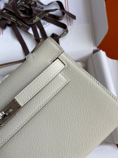Mini Kelly 22cm Epsom Leather Handbag