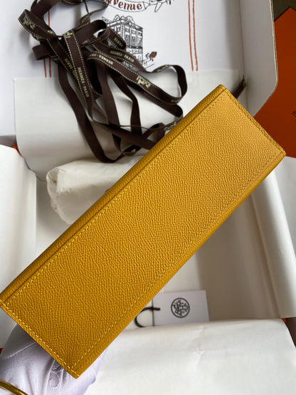 Mini Kelly 22cm Epsom Leather Handbag