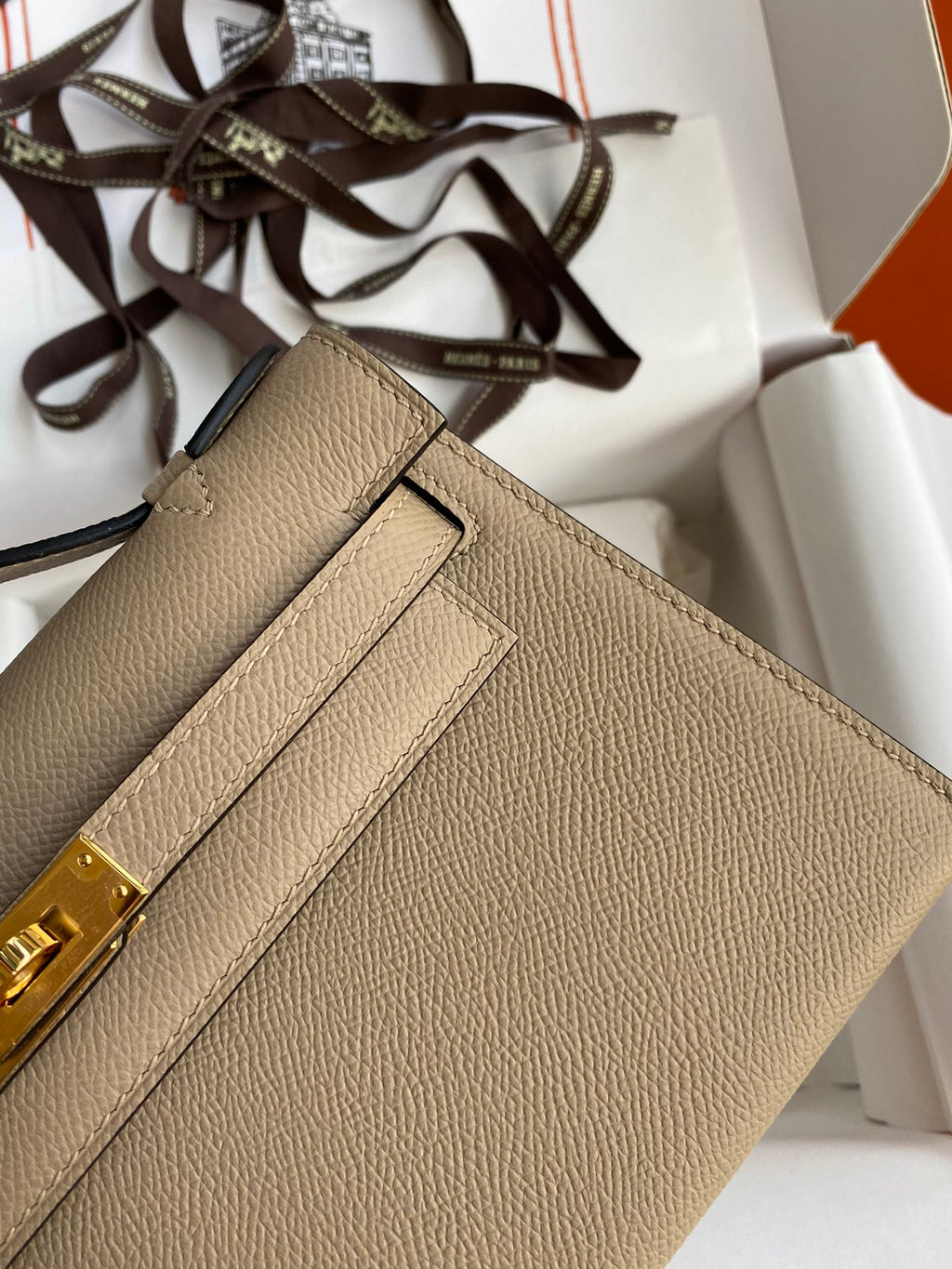 Mini Kelly 22cm Epsom Leather Handbag