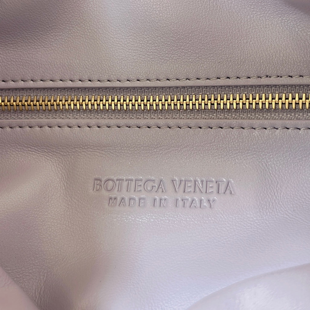 Small Hop Woven Leather Bag