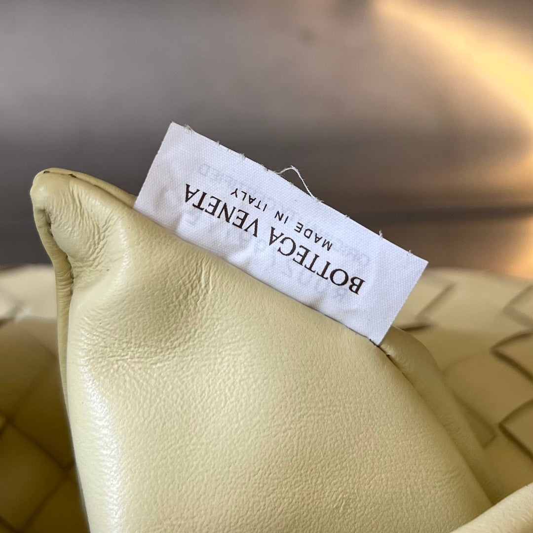 Small Hop Woven Leather Bag