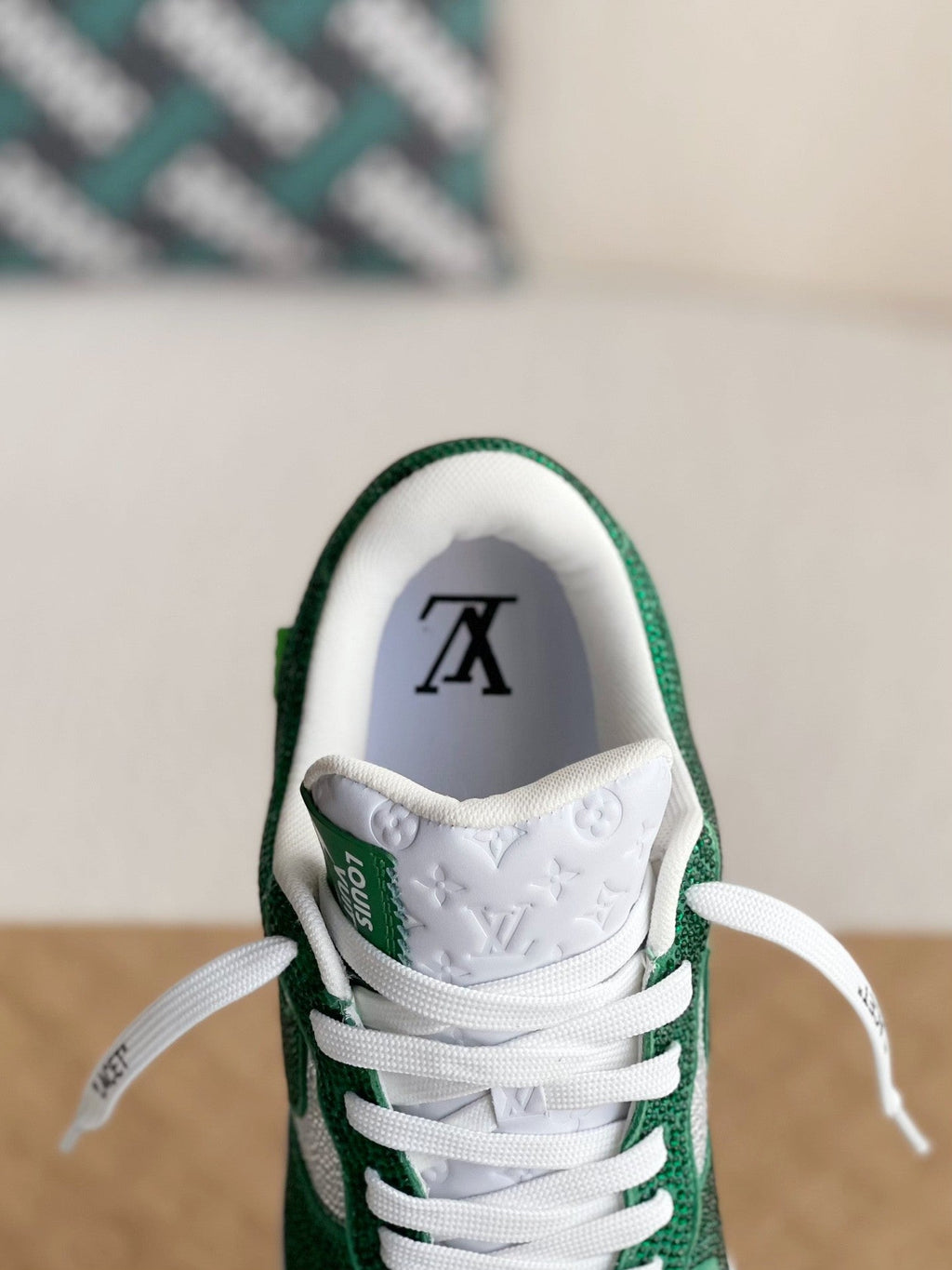 Trainer x Air Sneaker