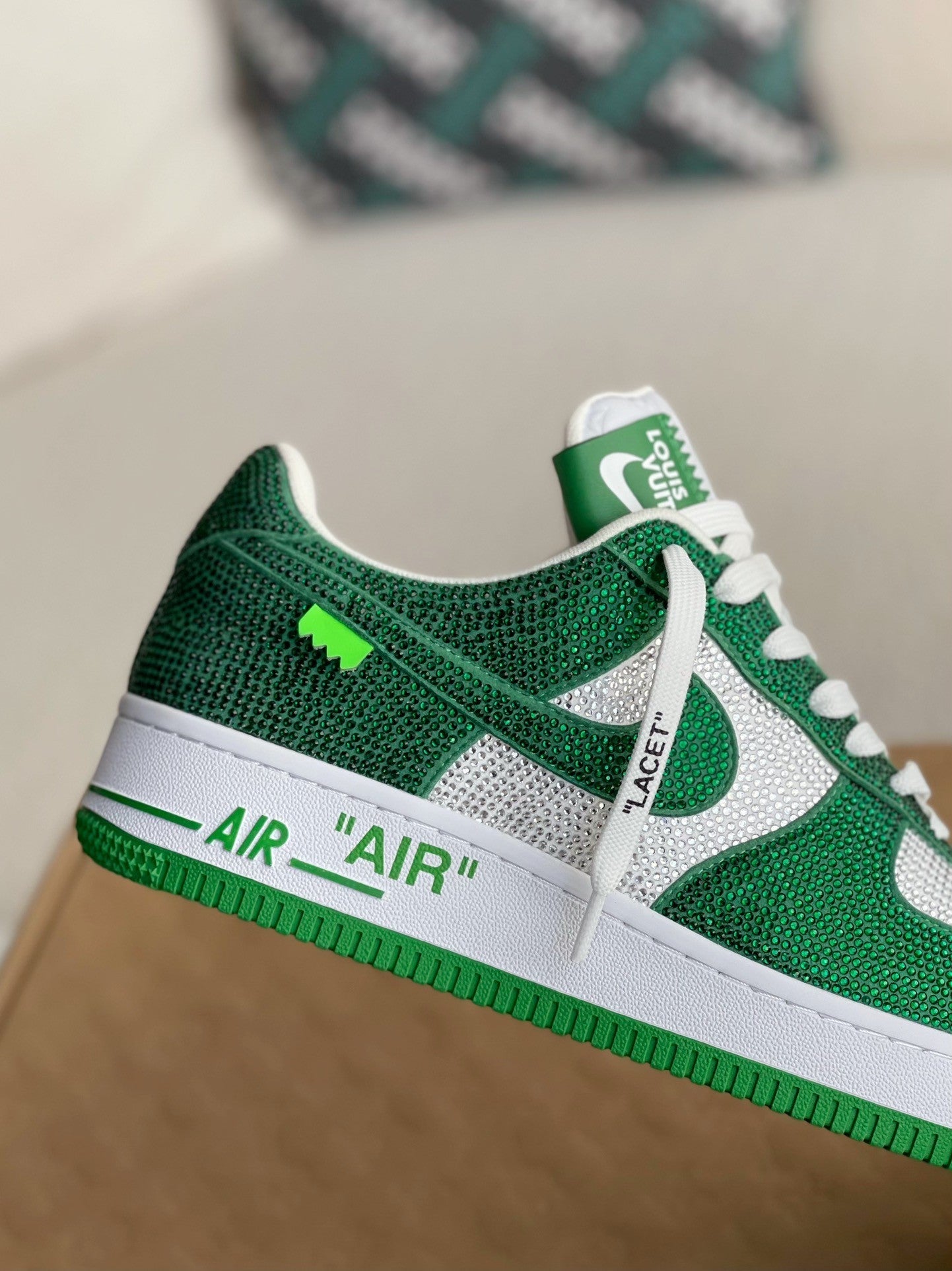 Trainer x Air Sneaker