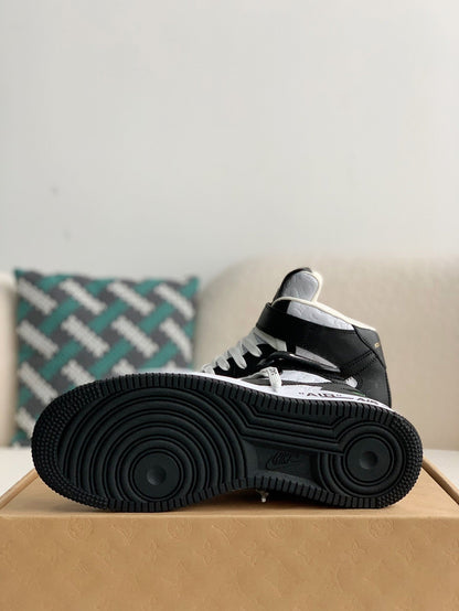 Trainer x Air High Sneaker
