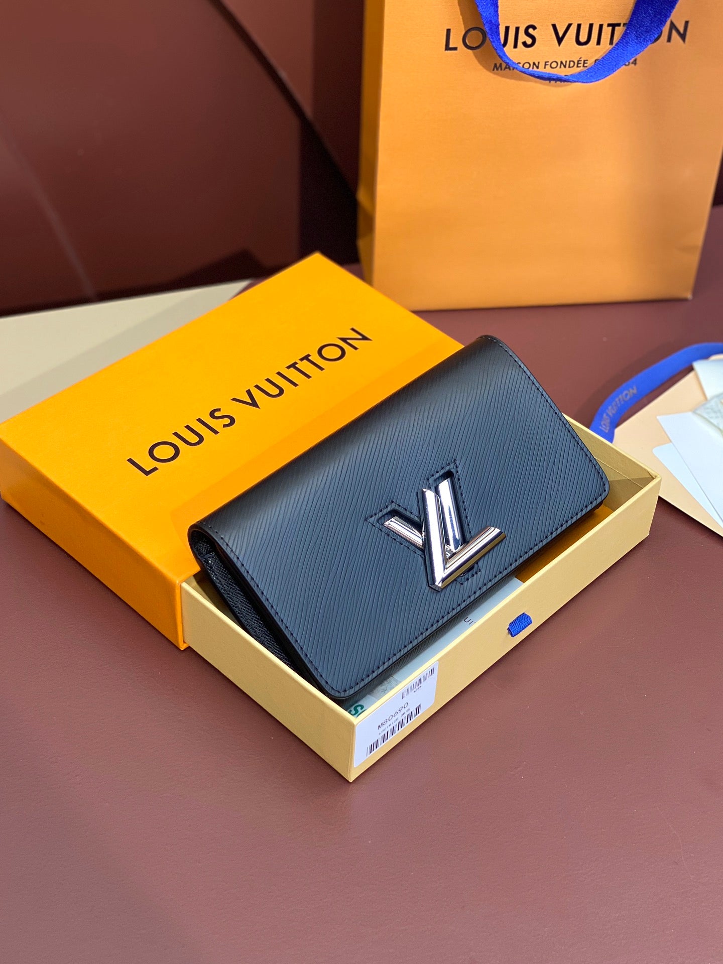 Twist Wallet – Epi Leather (Black)