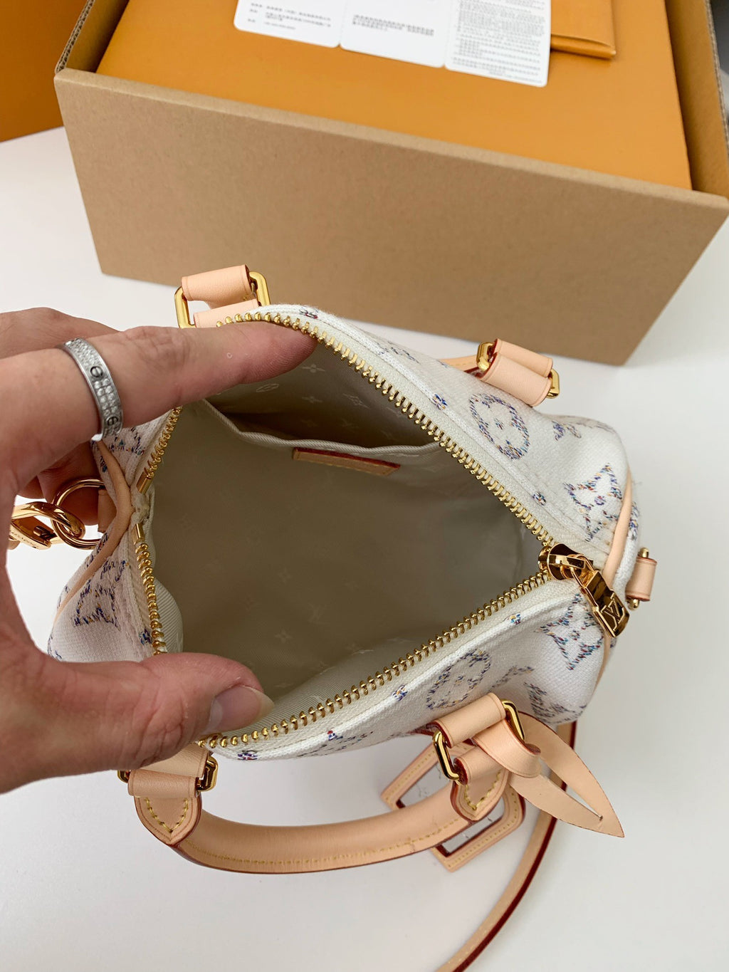 Speedy Bandouliere Bag