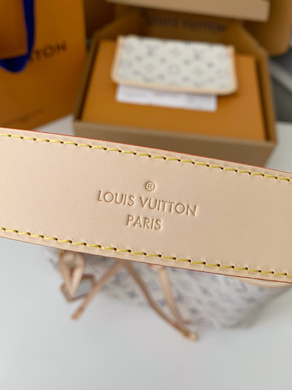 Style Carryall Small Handbag