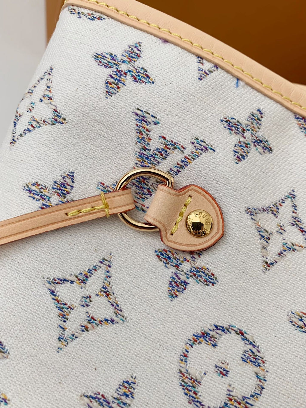 Neverfull Medium Handbag