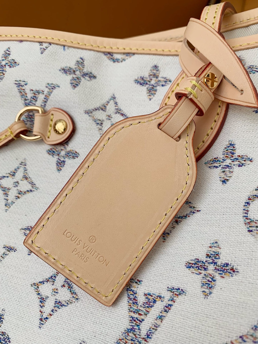 Neverfull Medium Handbag