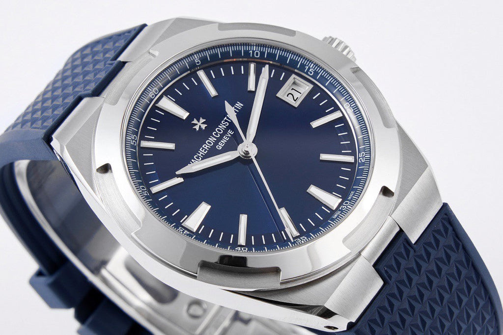 Overseas 41mm – Blue Dial, Rubber Strap, Stainless Steel Case