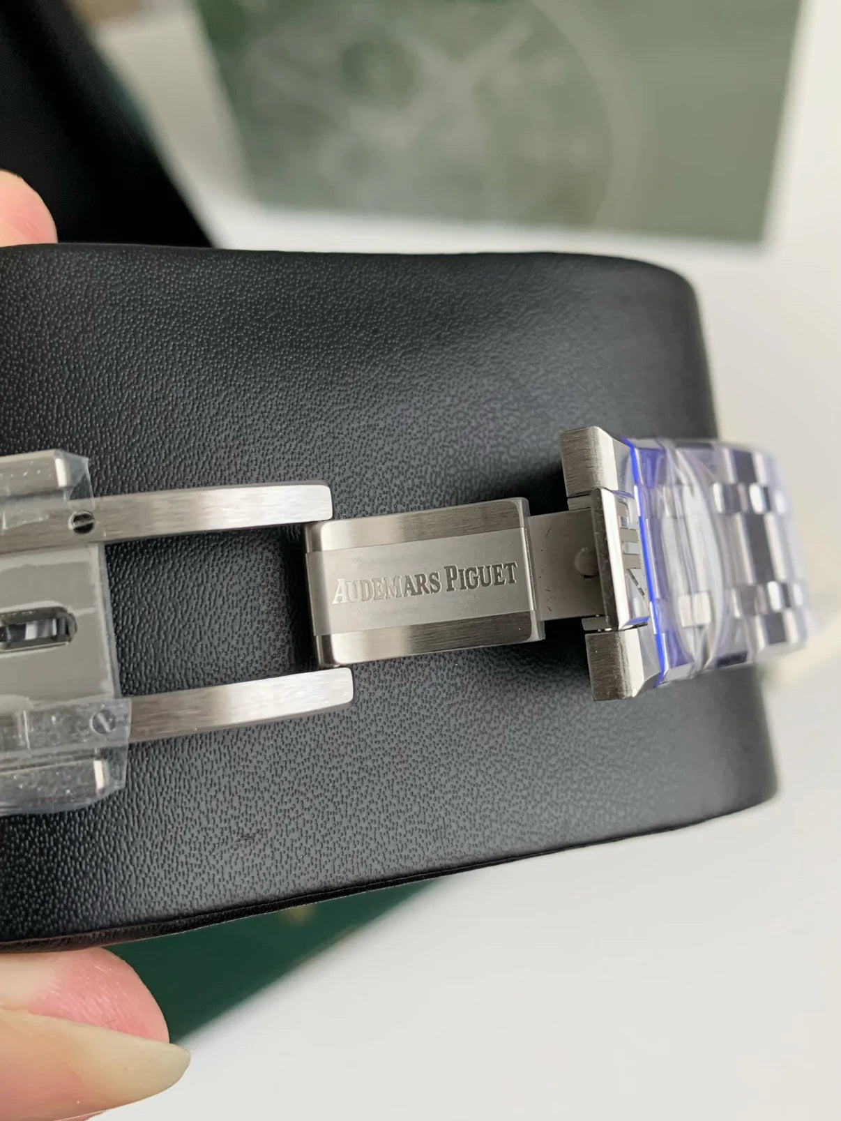 Royal Oak 15500 Series Automatic – Black Dial | 41mm