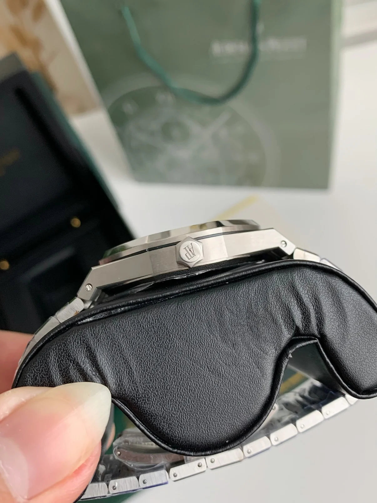 Royal Oak 15500 Series Automatic – Black Dial | 41mm