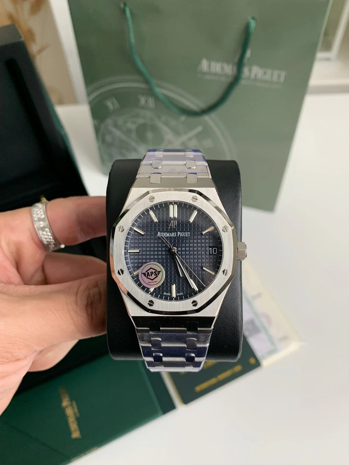 Royal Oak 15500 Series Automatic – Black Dial | 41mm